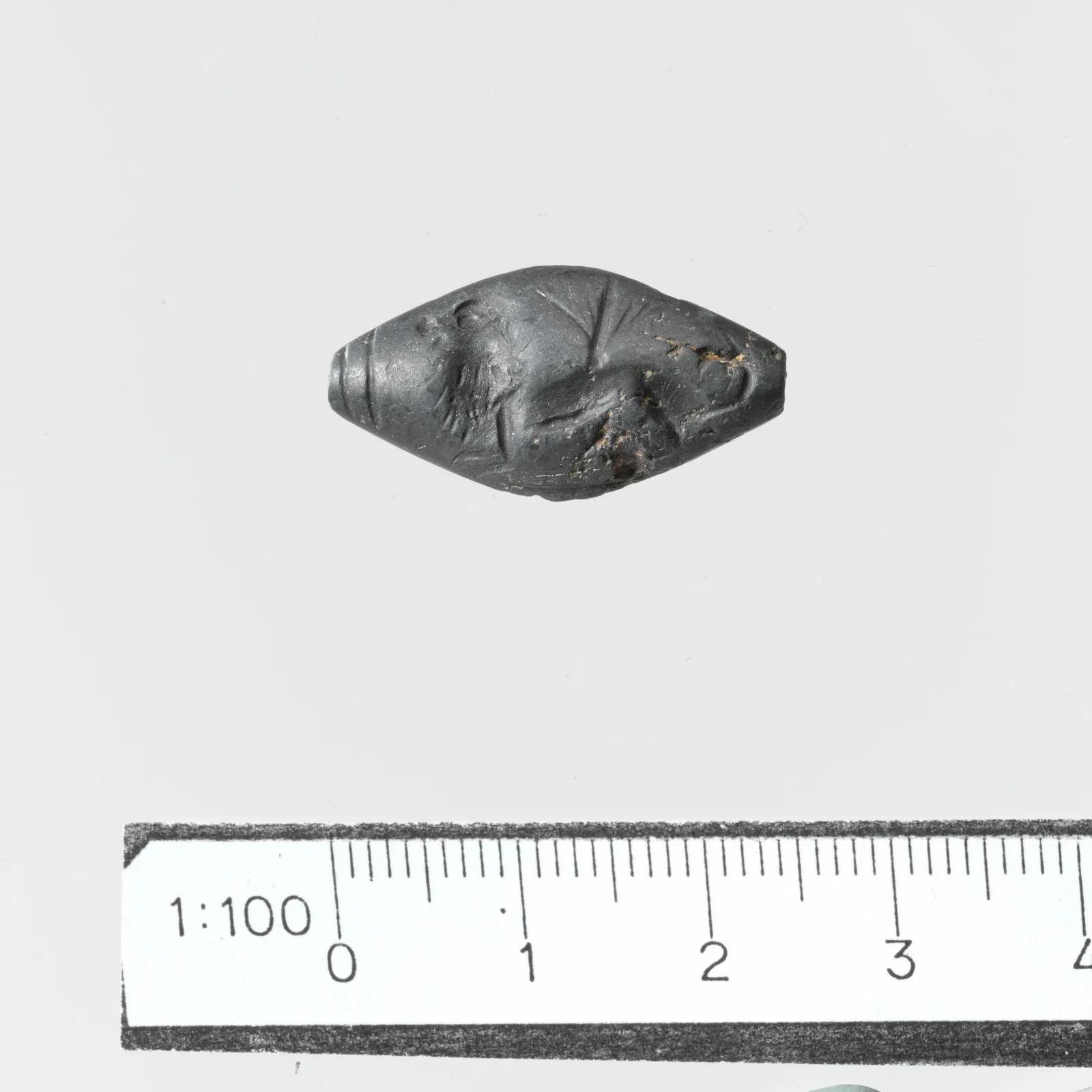 Haematite amygdaloid seal