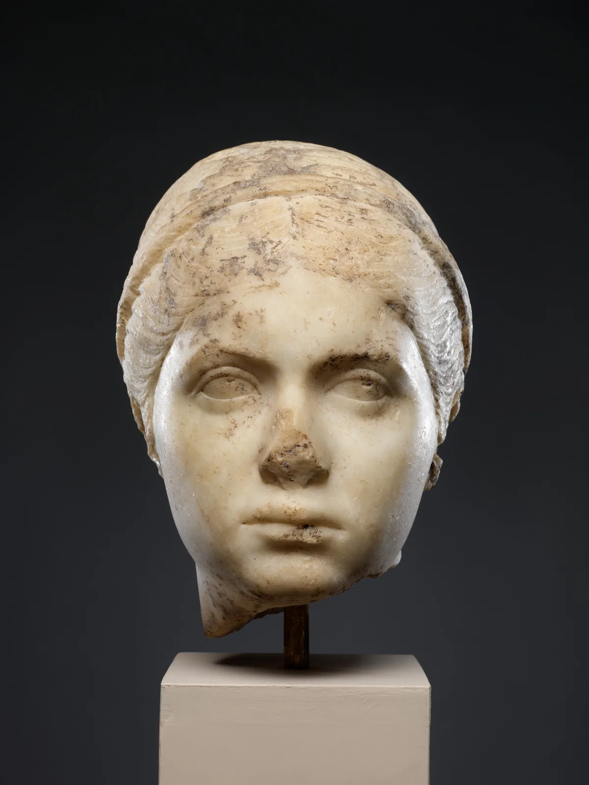 Marble portrait of a young woman